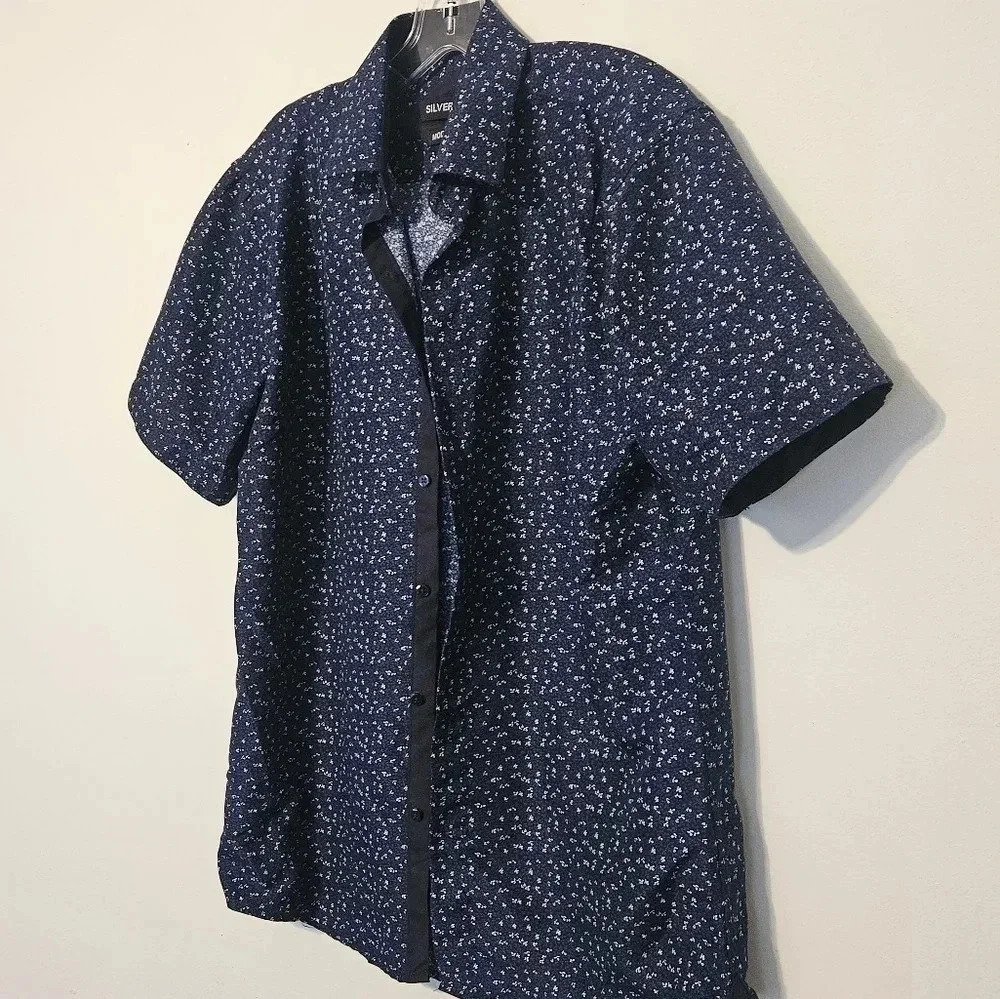 SILVERSTONE MODERN FIT Short Sleeve Button Down Size Large EUC - Picture 2 of 7
